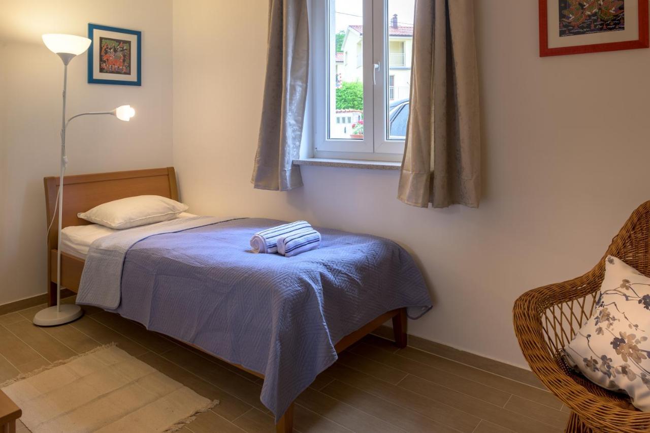 Apartamento Crni Macak Matulji Exterior foto