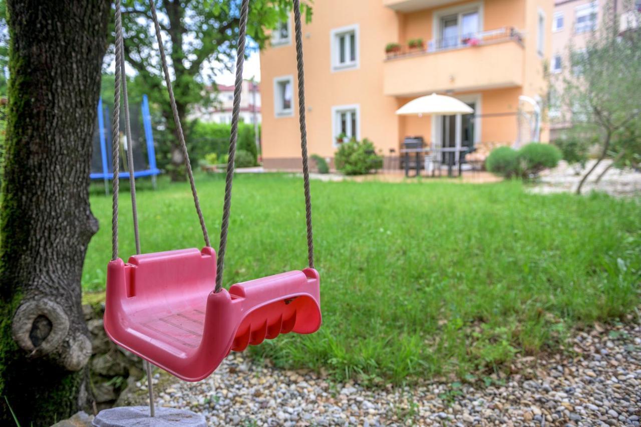 Apartamento Crni Macak Matulji Exterior foto